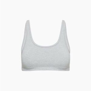Aritzia Golden
LIFE MINI BRA TOP
Size small
SPACE DYE CHROME